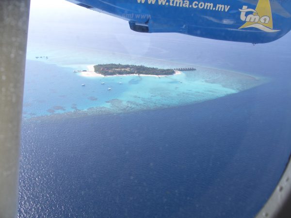 maldives_plain_island
